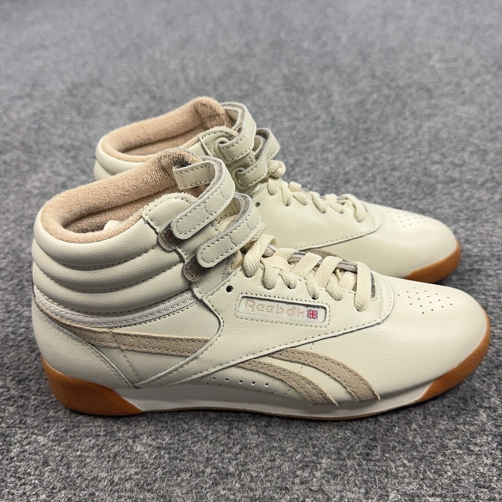 Reebok Freestyle Hi Shoes Womens Size 8.5 Beige Leather High Top Sneakers